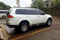 Mitsubishi Montero Gls Se 4x4 2009 White For Sale -2