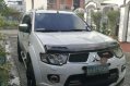 2011 Mitsubishi Montero GLS-V Savanna White-0