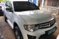 Mitsubishi Strada Manual Diesel 2012 for sale-2