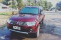 SELLING MITSUBISHI Montero gls se 2011-0