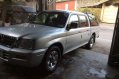 Sell 2nd Hand 2003 Mitsubishi Endeavor Manual Diesel at 100000 km in Floridablanca-8