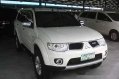 Selling White Mitsubishi Montero Sport 2013 Automatic Diesel -0