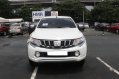 Selling White Mitsubishi Strada 2018 Automatic Diesel -2