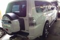 Selling White Mitsubishi Pajero 2010 Automatic Diesel-2