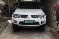 Selling White Mitsubishi Montero sport 2012 in Marikina-8