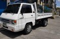 Selling Mitsubishi L300 2002 in Quezon City-0