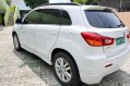 Sell White 2013 Mitsubishi Outlander SUV in Manila-5