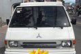 Selling White Mitsubishi L300 2017 in Olongapo -0