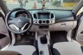 Selling Silver Mitsubishi Strada 2014 in Quezon-9