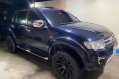 Selling Blue Mitsubishi Montero 2014 in Manila-0