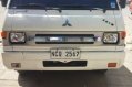 Selling White Mitsubishi L300 2017 in Makati-0