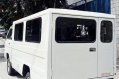 Selling White Mitsubishi L300 2020 in Quezon City-1