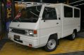Selling White Mitsubishi L300 2017 in Pasig-0