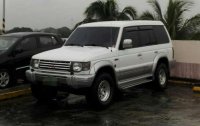 SELLING MITSUBISHI Pajero Automatic Diesel