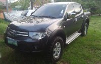 For Sale : Mitsubishi Strada GLX V 20111