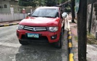 SELLING MITSUBISHI Strada 2012