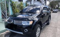 2010 MITSUBISHI Montero GLS 4x2 Automatic Diesel Black