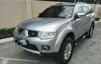 SELLING MITSUBISHI Montero GLS V 2013 Model