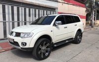 Sell 2nd Hand 2013 Mitsubishi Montero Automatic Diesel at 50000 km in Manila