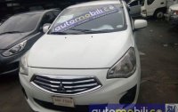 Sell White 2016 Mitsubishi Mirage G4 Sedan Manual Gasoline 