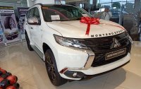 Sell White 2019 Mitsubishi Montero Sport 