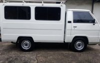 White Mitsubishi L300 2016 at 17000 km for sale 