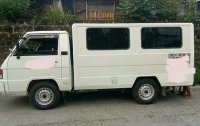 Sell White 2017 Mitsubishi L300 Manual Diesel at 27000 km 