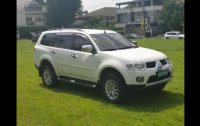 Sell White 2013 Mitsubishi Montero Sport SUV at 100000 km in Manila