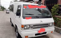 Selling White Mitsubishi L300 2017 in General Trias