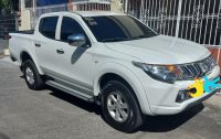 White Mitsubishi Strada 2016 for sale in Automatic