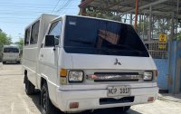 Selling White Mitsubishi L300 2017 in Muntinlupa