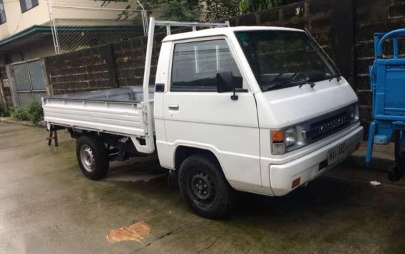 2009 Mitsubishi L300 Dropside​ For sale