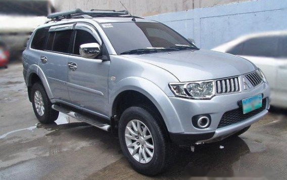 Well-kept Mitsubishi Montero Sport 2011 for sale