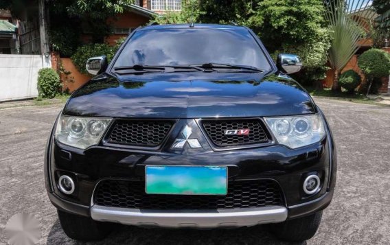 2013 Mitsubishi  Montero Sport Mitsubishi GTV 4x4