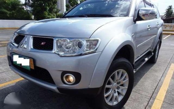 Fresh Inside and out. RUSH... Mitsubishi Montero Sport GLS V AT 2013