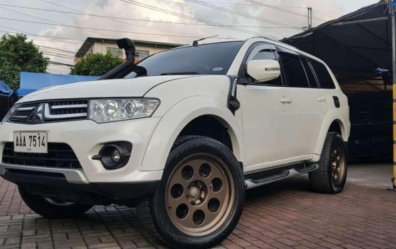 2014 Mitsubishi Montero GLX V White For Sale 