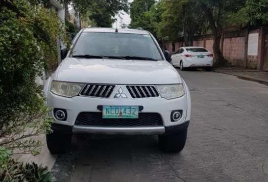 2009 Mitsubishi Montero 111,000 km Mileage