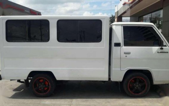 Mitsubishi L300 for sale 