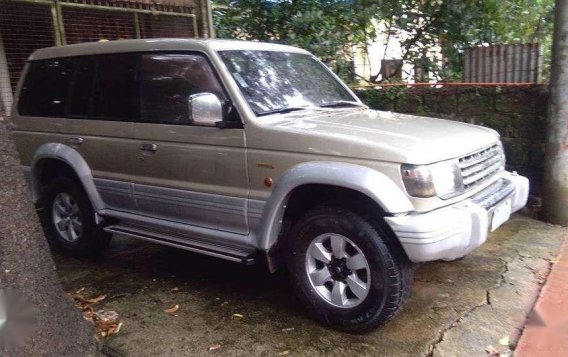 Mitsubishi Pajero 4x4 matic 2002 for sale 