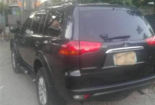 Assume balance Mitsubishi Montero sport