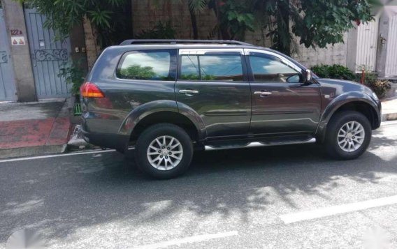 Mitsubishi Montero gls 2009 matic fresh for sale 