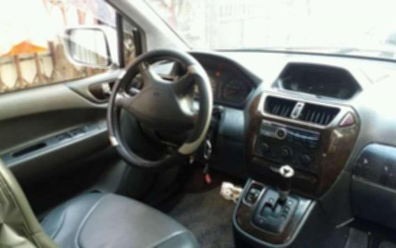 Mitsubishi Grandis 2009 model for sale 