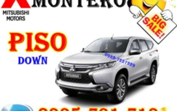 PISO down 2018 Mitsubishi Montero with headrest