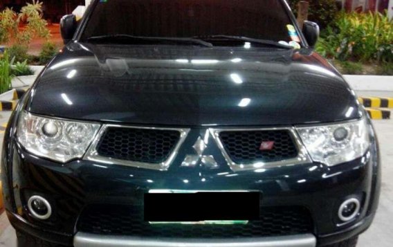Mitsubishi Montero sports Gls V 2013 AT for sale 