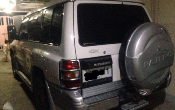 Mitsubishi Pajero 2000 for sale 