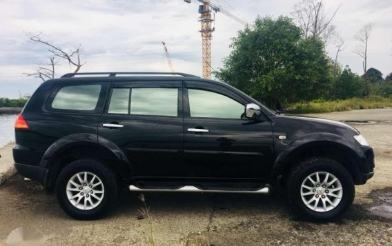 2012 Mitsubishi Montero FOR SALE