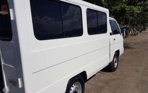 Mitsubishi L300 FB Deluxe 2014 Dual AC 36000Km