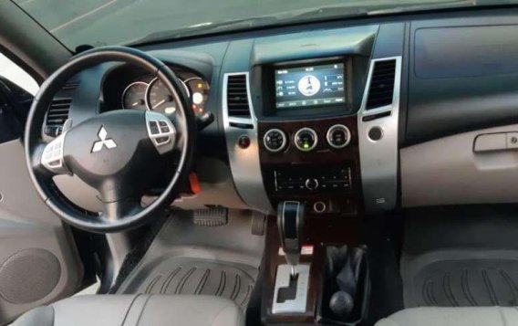 2012 Mitsubishi Montero 4x4 GTV Matic Transmission