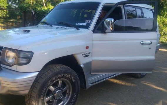 Mitsubishi Pajero fieldmaster 2004 model FOR SALE