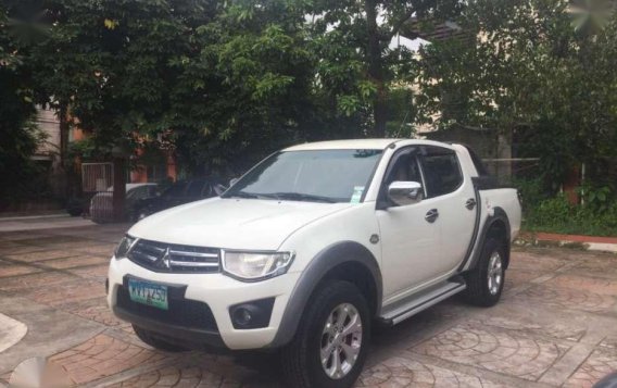 2013 Mitsubishi Strada 4x2 2.5L (Process Bank Financing)